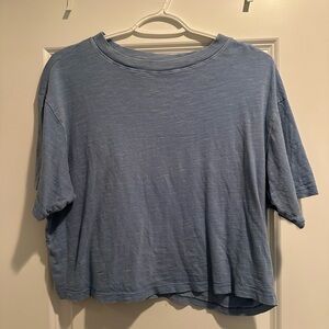 Women’s light blue cropped tee, size small